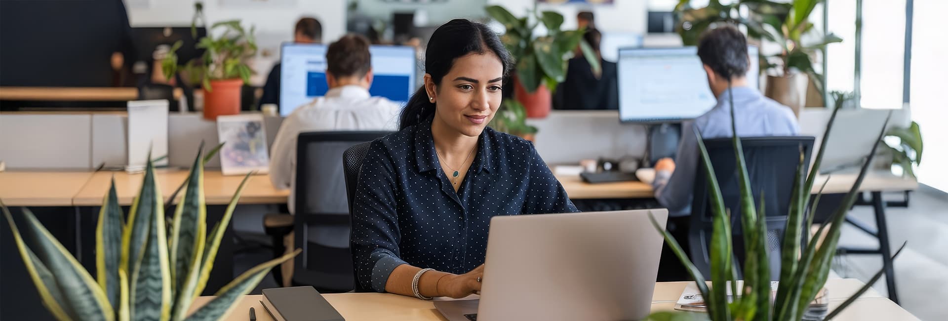 From client onboarding to claims processing: How insurance virtual assistants (VAs) empower businesses?