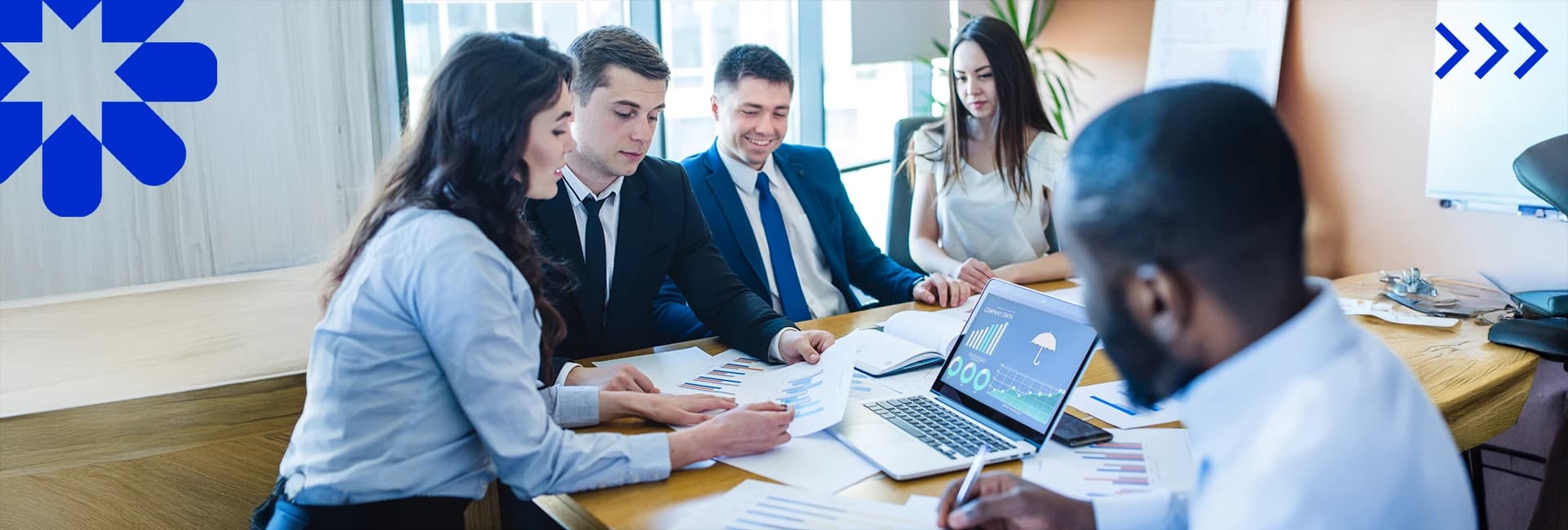 How are US insurance businesses using consulting services to drive growth?